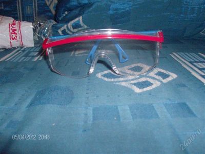 Лот: 1710493. Фото: 1. защитные очки. Очки, каски, защитные приспособления