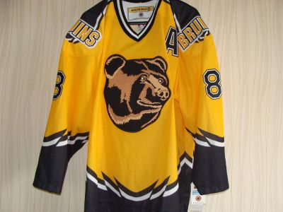 Лот: 10611575. Фото: 1. Хоккейный свитер КОНО Boston Bruins... Форма
