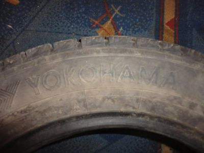 Лот: 8217388. Фото: 1. Три Yokohama R15. Шины