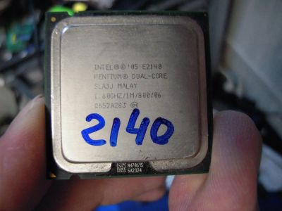 Лот: 4198381. Фото: 1. CPU Intel Pentium Dual-Core E2140... Процессоры