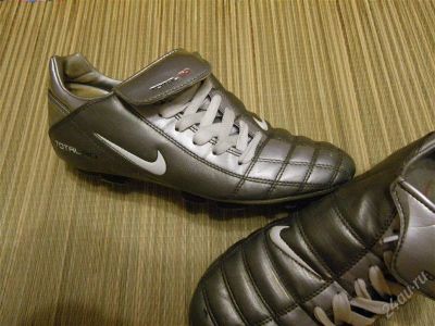 Лот: 1202230. Фото: 1. бутцы NIKE TOTEL90. Другое (спортивные товары)