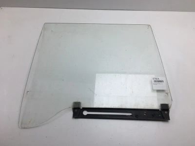 Лот: 20393372. Фото: 1. Стекло двери Bmw 5-Series 1982... Кузов