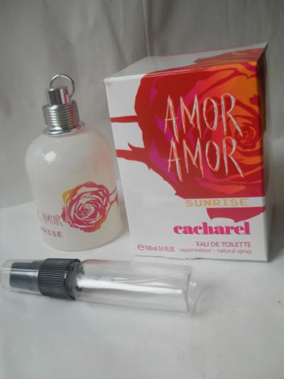 Лот: 3729589. Фото: 1. Amor Amor Sunrise от Cacharel... Женская парфюмерия