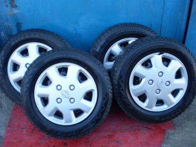 Лот: 12071281. Фото: 1. Шины зима Bridgestone 185/65 диски... Шины на дисках