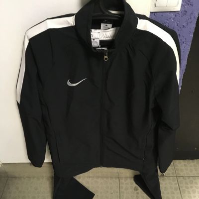Лот: 17081419. Фото: 1. Спортивный костюм Nike Dri-Fit... Спортивные костюмы