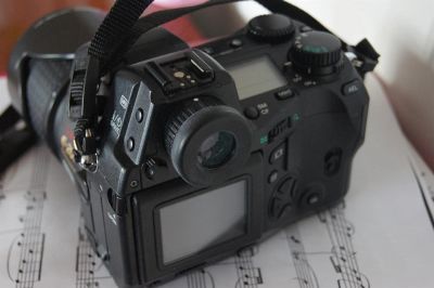 Лот: 3302821. Фото: 1. Фотоаппарат Olympus E20p. Цифровые зеркальные