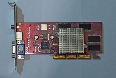 Лот: 8574975. Фото: 1. AGP GeForce 4 MX440 64MB. Видеокарты