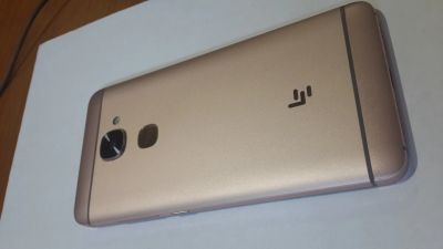 Лот: 12706646. Фото: 1. LeTV LeEco Le S3 x626 4 ГБ/ 32... Смартфоны
