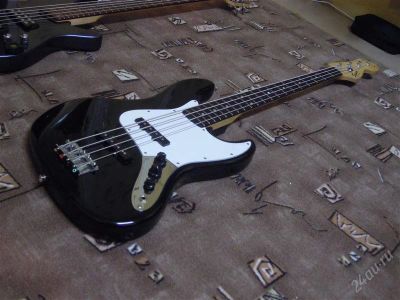 Лот: 1876228. Фото: 1. squier affinity jazz bass. Гитары