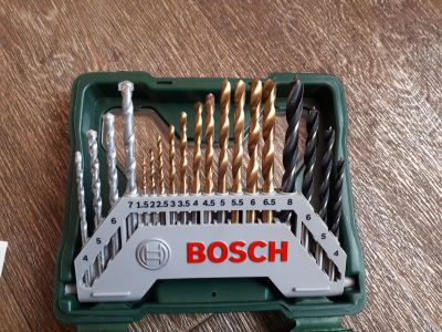 Лот: 13611447. Фото: 1. Набор бит и сверл Bosch X-Line... Наборы инструмента