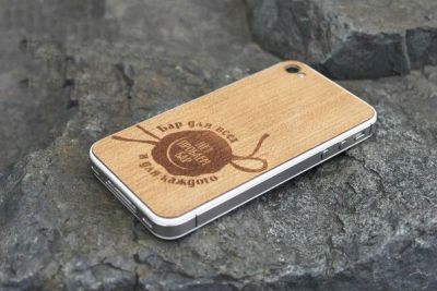 Лот: 4294648. Фото: 1. Накладка на iPhone 5/5s из дерева... Чехлы, бамперы