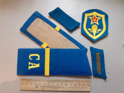 Лот: 25761072. Фото: 1. погоны +петлицы+шевроны ефрейтор... Нашивки, шевроны, погоны