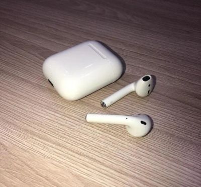 Лот: 17299939. Фото: 1. Airpods оригинал. Красноярск