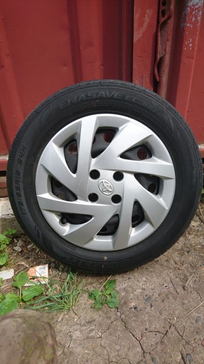 Лот: 15817599. Фото: 1. Dunlop Enasave ec300 R15 175/65... Шины на дисках