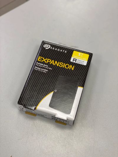Лот: 18748454. Фото: 1. Внешний жесткий диск 2.5" 1TB... Жёсткие диски (HDD)
