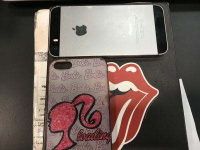 Лот: 14936380. Фото: 1. Смартфон Apple 5s. Смартфоны