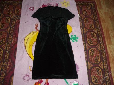 Лот: 861495. Фото: 1. Платье бархатное 40-42. Платья