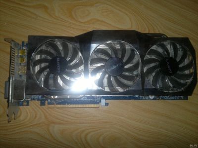 Лот: 13725825. Фото: 1. Видеокарта Radeon 6870. Видеокарты