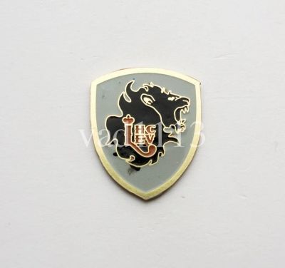 Лот: 10963598. Фото: 1. Хоккей значок ХК Лев Попград Чехия... Сувенирные