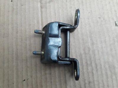 Лот: 21412824. Фото: 1. Петля двери верхняя Nissan Tiida... Двигатель и элементы двигателя