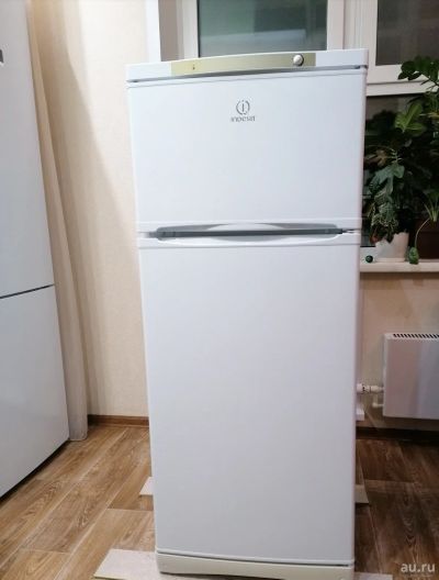 Лот: 16523506. Фото: 1. Холодильник Indesit. Холодильники, морозильные камеры