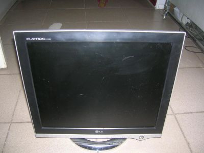 Лот: 9484692. Фото: 1. Некомплектный монитор Lg Flatron... ЖК-мониторы