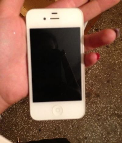 Лот: 4158976. Фото: 1. iPhone 4 8g на гарантии!. Смартфоны