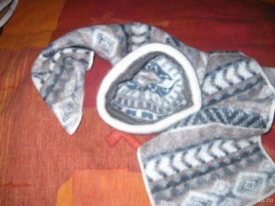 Лот: 15468685. Фото: 1. Шапочка и шарф из 100% исландской... Шарфы, платки