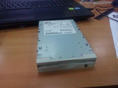 Лот: 7784892. Фото: 1. Floppy дисковод NEC. Приводы CD, DVD, BR, FDD
