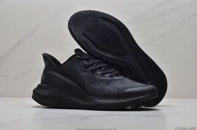 Лот: 15827187. Фото: 1. Adidas Alphaboost. Кеды, кроссовки, слипоны