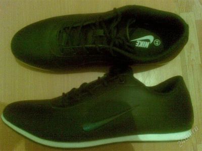 Лот: 979997. Фото: 1. кросовки Nike. Кеды, кроссовки, слипоны