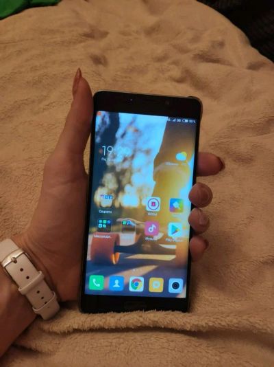 Лот: 12590132. Фото: 1. Xiaomi mi note 2 (64Gb). Смартфоны