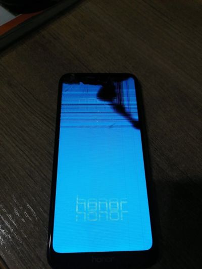 Лот: 16979661. Фото: 1. HONOR 8. Смартфоны