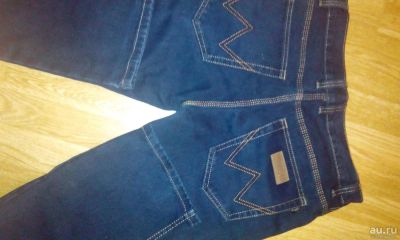 Лот: 10310515. Фото: 1. Джинсы Wrangler. Брюки, джинсы, шорты