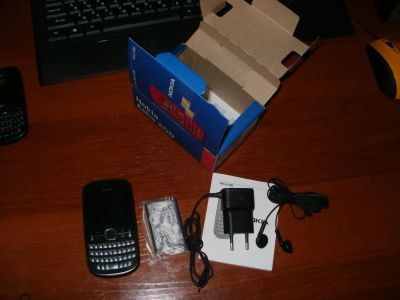 Лот: 4026257. Фото: 1. Nokia 200. Кнопочные мобильные телефоны