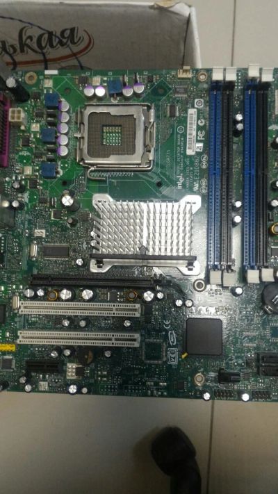 Лот: 13969315. Фото: 1. Материнская плата Intel D945GTP... Материнские платы