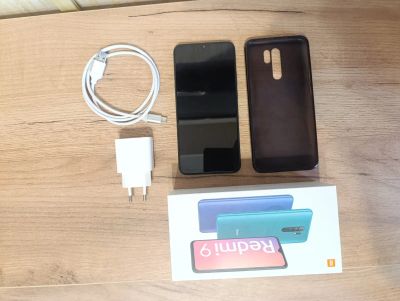 Лот: 25125667. Фото: 1. Мобильный телефон (смартфон) xiaomi... Смартфоны