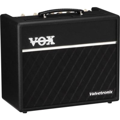Лот: 6367484. Фото: 1. Продам Комбоусилитель VOX VT20... Гитарные эффекты и комбоусилители