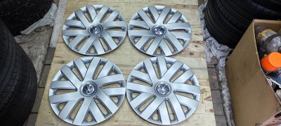 Лот: 24909873. Фото: 1. Колпаки Volkswagen Polo R15 оригинал. Колпаки