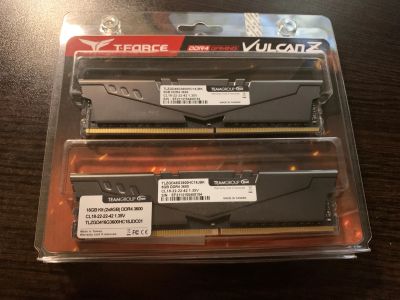 Лот: 19565070. Фото: 1. 16GB (8+8) DDR4 3600 Team a новая... Оперативная память