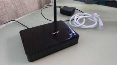 Лот: 11721961. Фото: 1. wifi роутер zyxel. WiFi, Bluetooth адаптеры