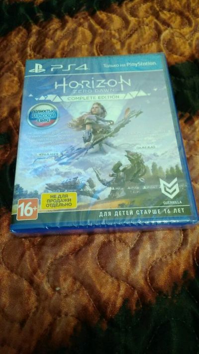 Лот: 11770047. Фото: 1. Ps4 Horizon Zero Down новый. Игры для консолей