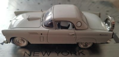 Лот: 18579102. Фото: 1. Модель авто 1956г.Ford Thunderbird. Автомоделизм