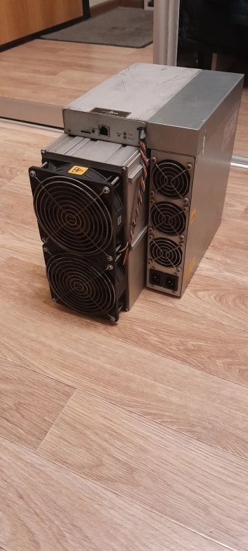 Лот: 25033447. Фото: 1. Antminer s19i. Майнинг фермы, товары для майнинга