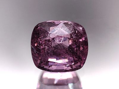 Лот: 21324881. Фото: 1. 2.93 ct. Шпинель розовая кушон... Драгоценные и поделочные камни