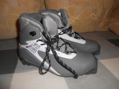 Лот: 5130910. Фото: 1. Ботинки для беговых лыж Salomon... Ботинки