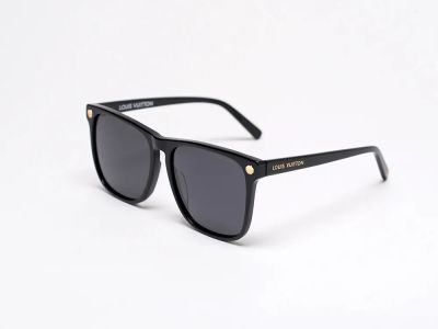 Лот: 24977438. Фото: 1. Очки Louis Vuitton. Очки солнцезащитные