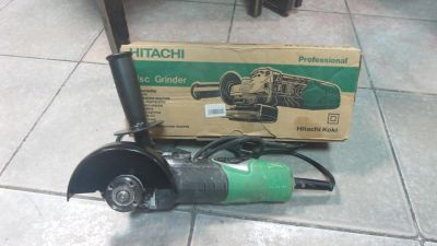 Лот: 4582379. Фото: 1. Продам болгарку Hitachi G12SR3... Электроинструмент