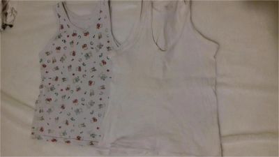 Лот: 10988726. Фото: 1. Майки для дачи, б/у, рост 98-110... Нижнее белье