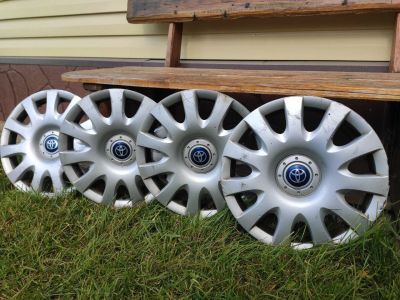 Лот: 18154459. Фото: 1. Оригинальные колпаки Toyota R14. Колпаки